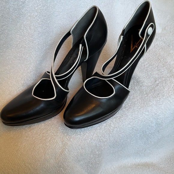 Sz 6 1/2 Vince Camuto heels black and white new never been used - Picture 6 of 9